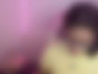 Live cam show with ALMA - Soul - Curvy MILF on Hubzter Live