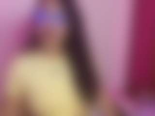 Live cam show with ALMA - Soul - Spinner on madthumbs