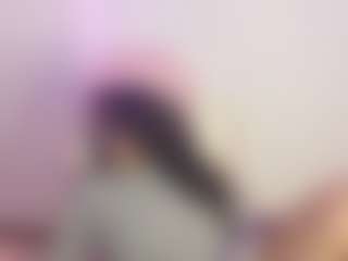 Live cam show with ALMA - Soul - Facial Piercings on Camsoda