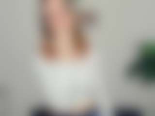 Show de cam en vivo con IvonneDegrazio - Skinny en Camsoda
