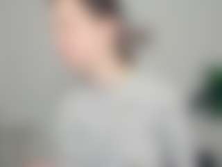 IvonneDegrazio's Live Sex Cam Show