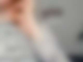 IvonneDegrazio's Live Sex Cam Show