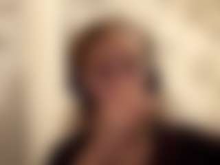 Jua's Live Sex Cam Show