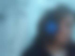 Live cam show with Jua - Brown Hair on Camsoda