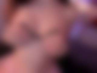 Live cam show with RosyJanee - Normal on livesexfox.com