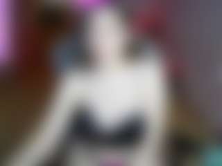 Spettacolo in cam dal vivo con Sofiyaaa - New Big Ass su Camsoda