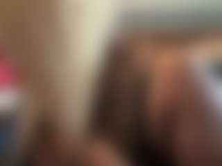 LaylaRed's Live Sex Cam Show