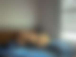 LaylaRed's Live Sex Cam Show