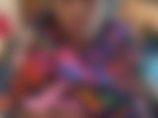 LaylaRed's Live Sex Cam Show