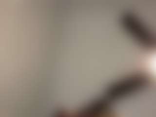 LaylaRed's Live Sex Cam Show
