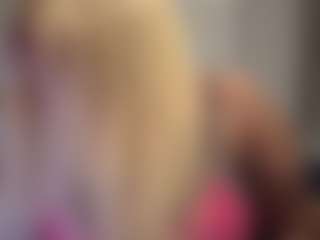 LaylaRed's Live Sex Cam Show