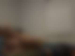 LaylaRed's Live Sex Cam Show
