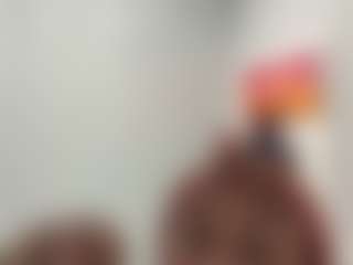 LaylaRed's Live Sex Cam Show