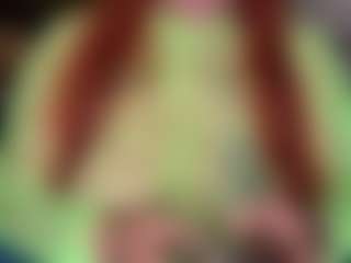 LaylaRed's Live Sex Cam Show