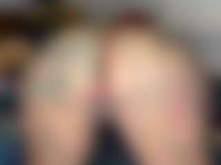 LaylaRed's Live Sex Cam Show