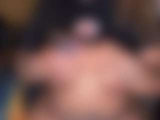 LaylaRed's Live Sex Cam Show