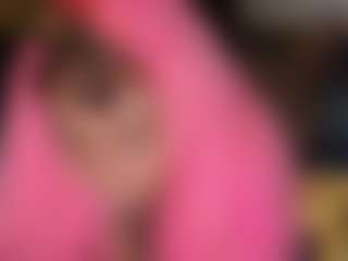 LaylaRed's Live Sex Cam Show