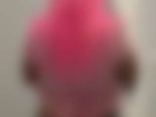 LaylaRed's Live Sex Cam Show