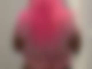 LaylaRed's Live Sex Cam Show