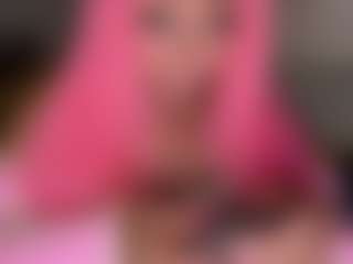 Live cam show with LaylaRed - Public Lovense on sexytreat.net