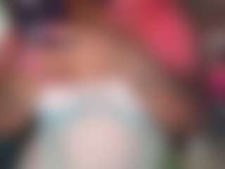 LaylaRed MILF webcam performer live streaming