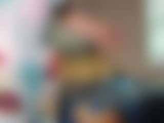 LaylaRed's Live Sex Cam Show
