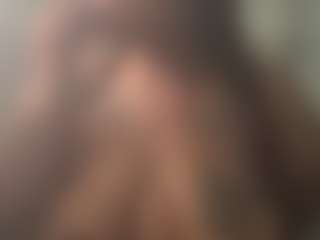 LaylaRed's Live Sex Cam Show