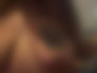 LaylaRed's Live Sex Cam Show