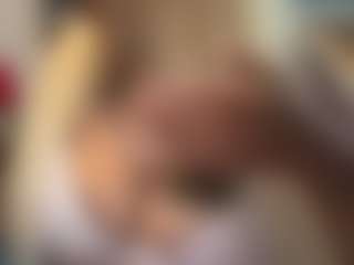 LaylaRed's Live Sex Cam Show