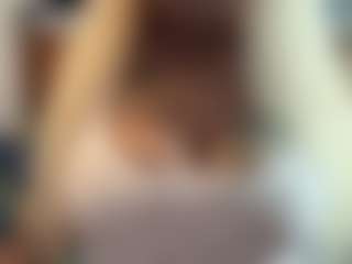 LaylaRed's Live Sex Cam Show