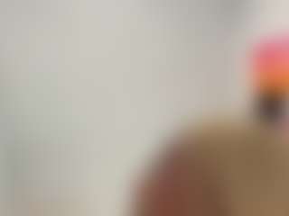 Live cam show with LaylaRed - Black Lush on liverealitysex.com