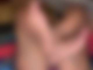 LaylaRed's Live Sex Cam Show