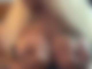 LaylaRed's Live Sex Cam Show