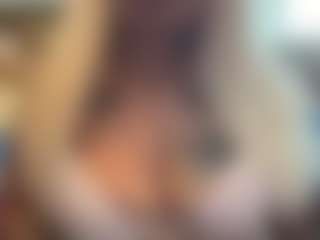 LaylaRed's Live Sex Cam Show
