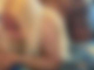 LaylaRed's Live Sex Cam Show