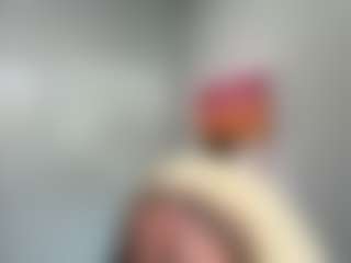 LaylaRed's Live Sex Cam Show