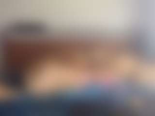 LaylaRed's Live Sex Cam Show