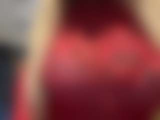 LaylaRed's Live Sex Cam Show