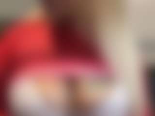 LaylaRed's Live Sex Cam Show