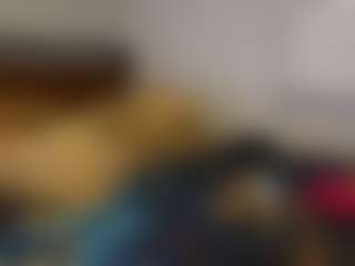 Live cam show with LaylaRed - Plug on Cam Slut