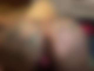 LaylaRed's Live Sex Cam Show