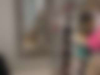 LaylaRed's Live Sex Cam Show