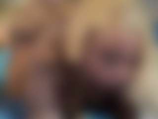Live cam show with LaylaRed - Dominant on Camsoda