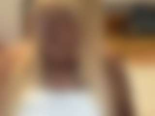 LaylaRed's Live Sex Cam Show