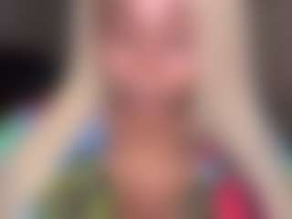 LaylaRed's Live Sex Cam Show