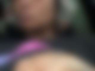 Live cam show with LaylaRed - Orgasm on CamwithHer
