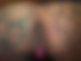 LaylaRed's Live Sex Cam Show