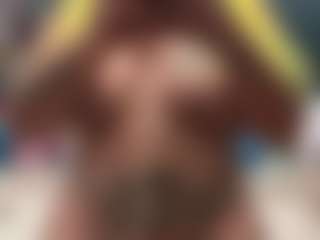 LaylaRed's Live Sex Cam Show