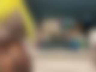 LaylaRed's Live Sex Cam Show