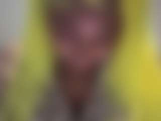 LaylaRed's Live Sex Cam Show